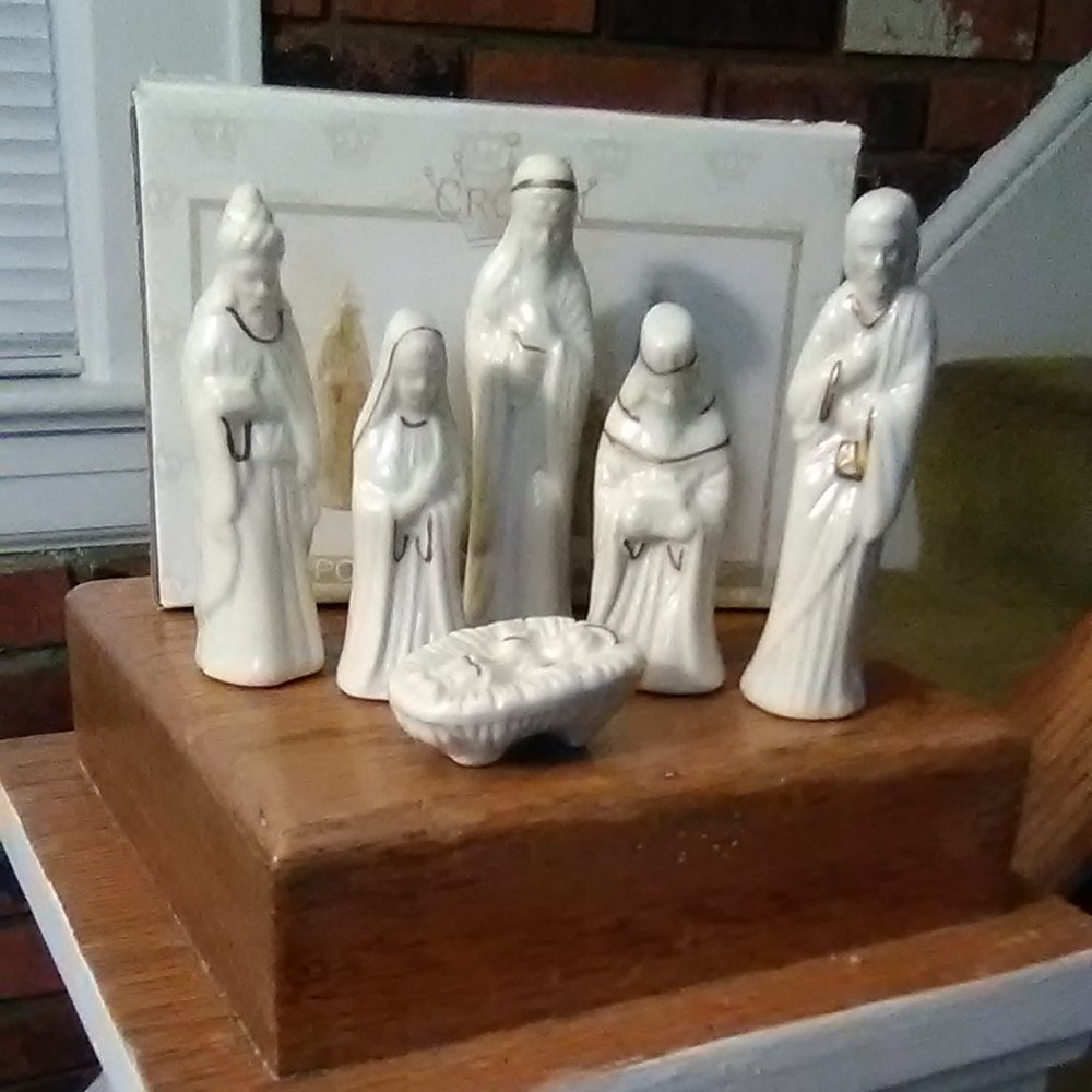 Mini Nativity Set/6-pc - Picture 2 of 13
